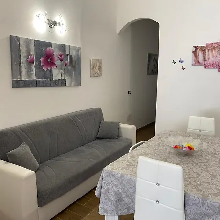 La Casetta Di Nonna Rosa Apartment *
